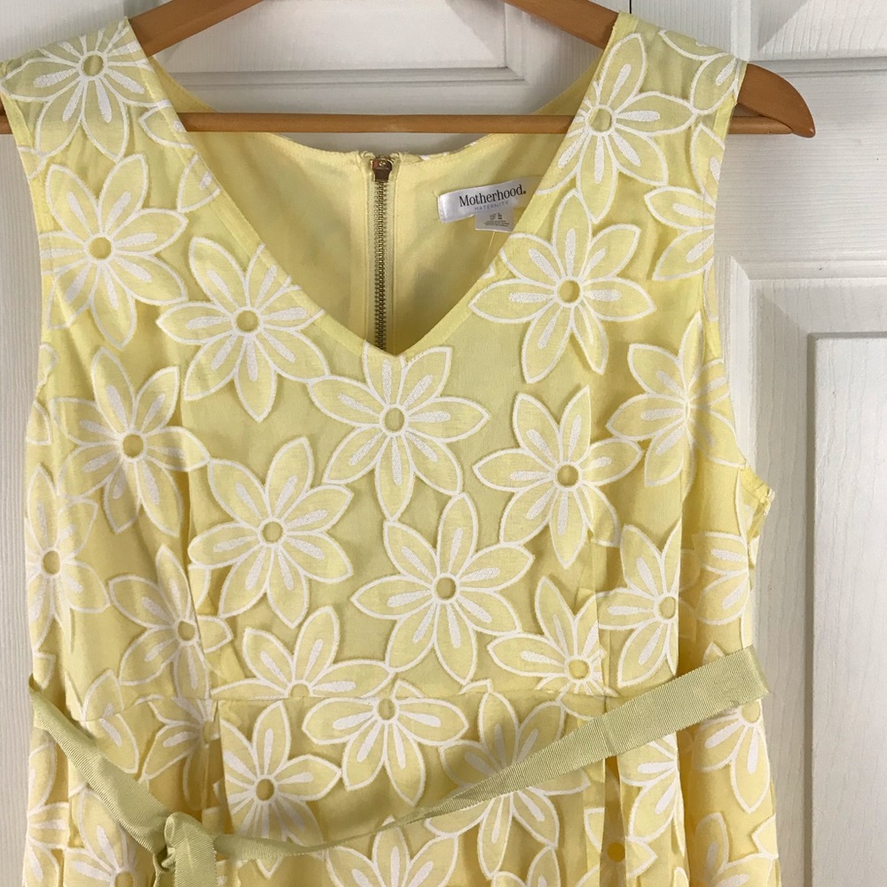 Motherhood Maternity Floral Dress Yellow White